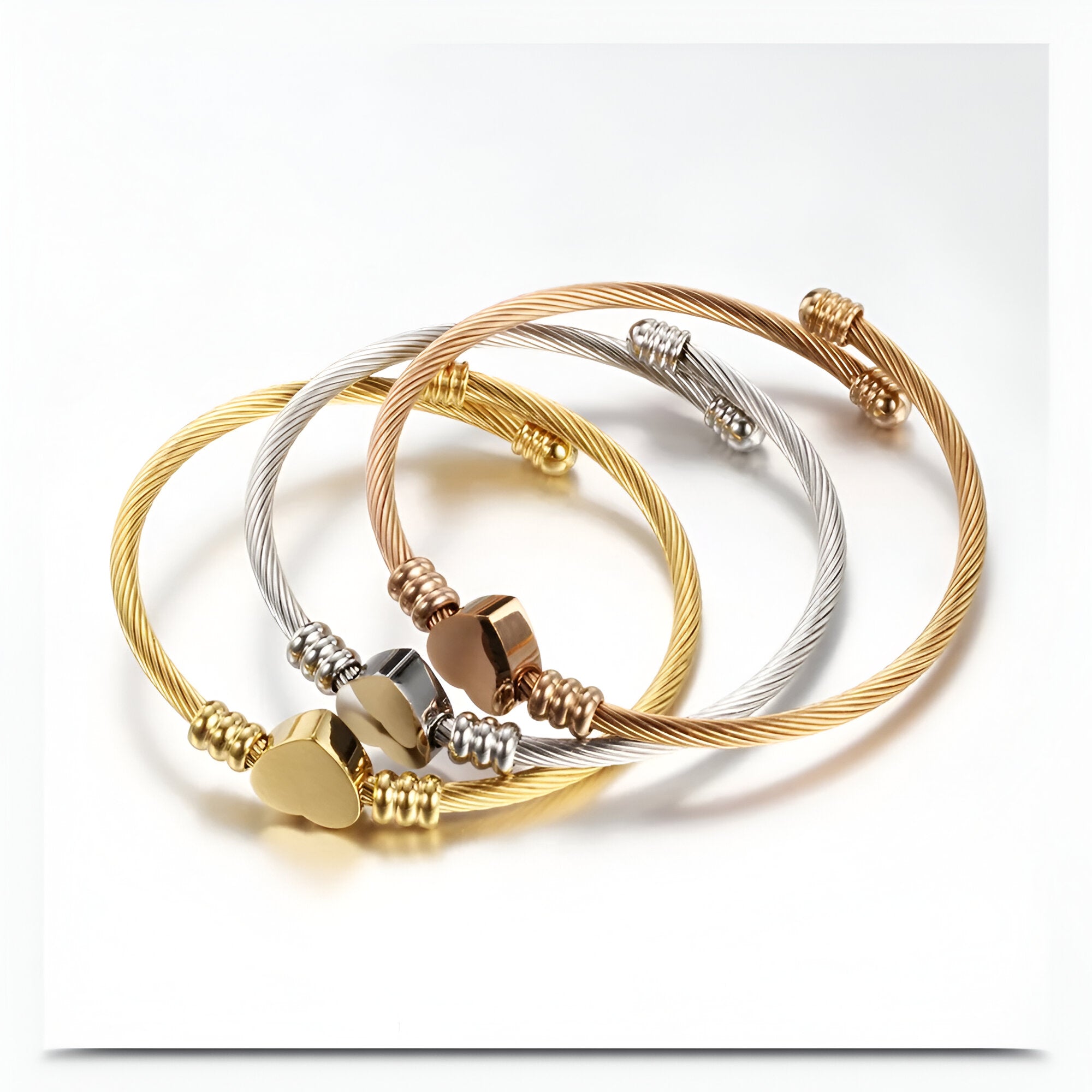 Lustreé | Cable Heart Bracelet