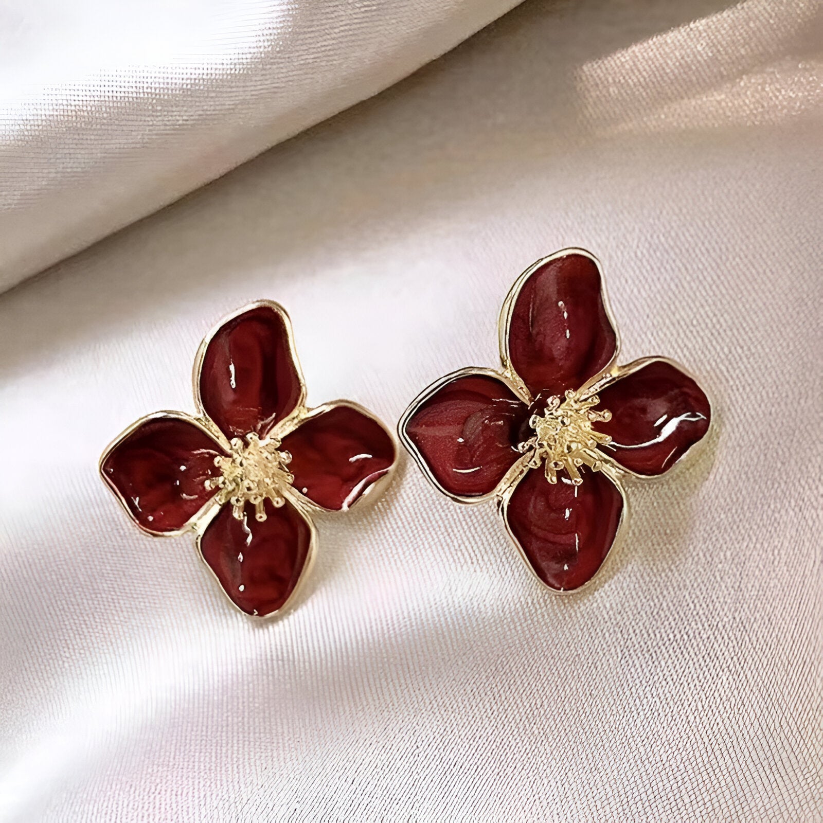 Lustreé | Hibiscus Flower Earrings