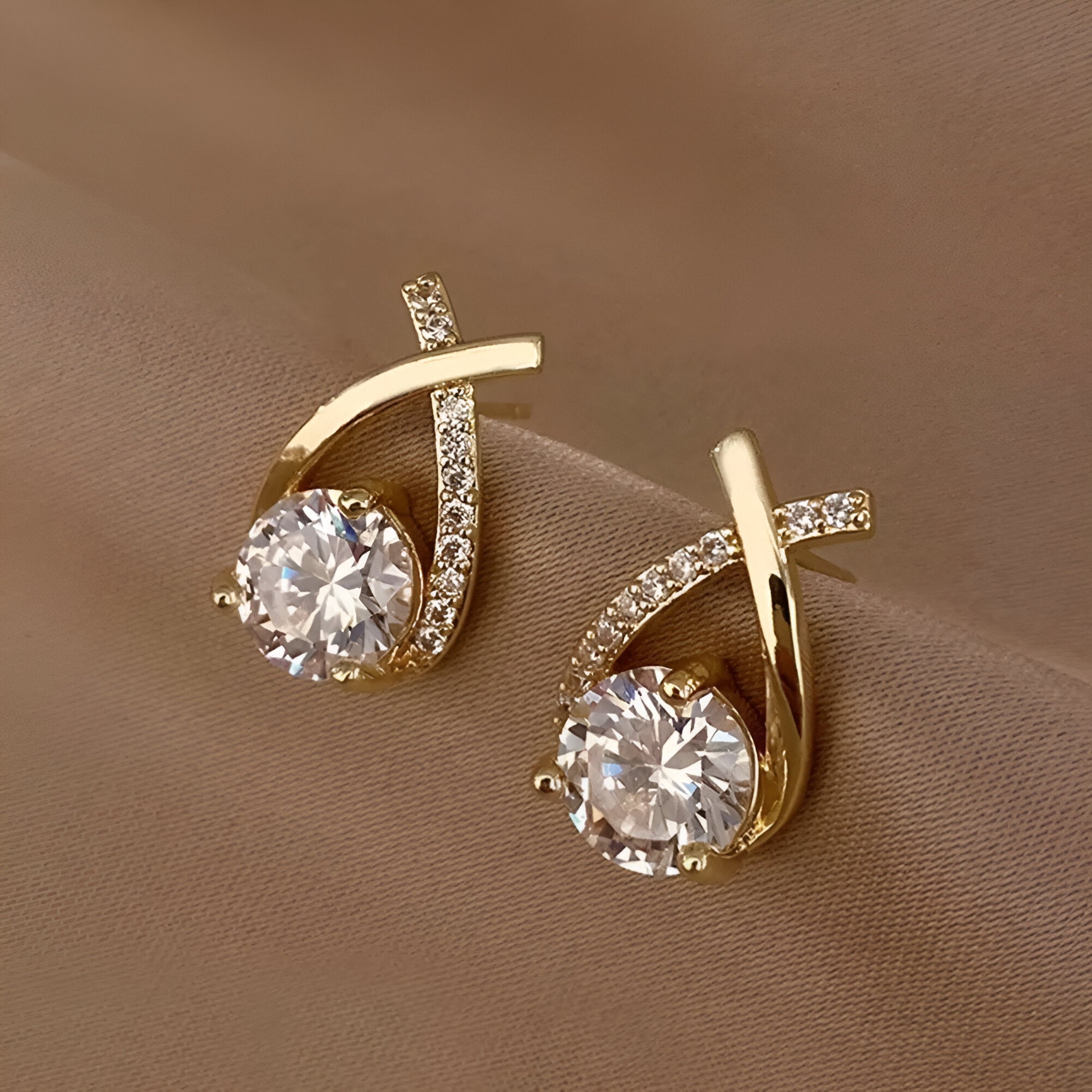 Lustreé | Elegant Cross Stud Earrings