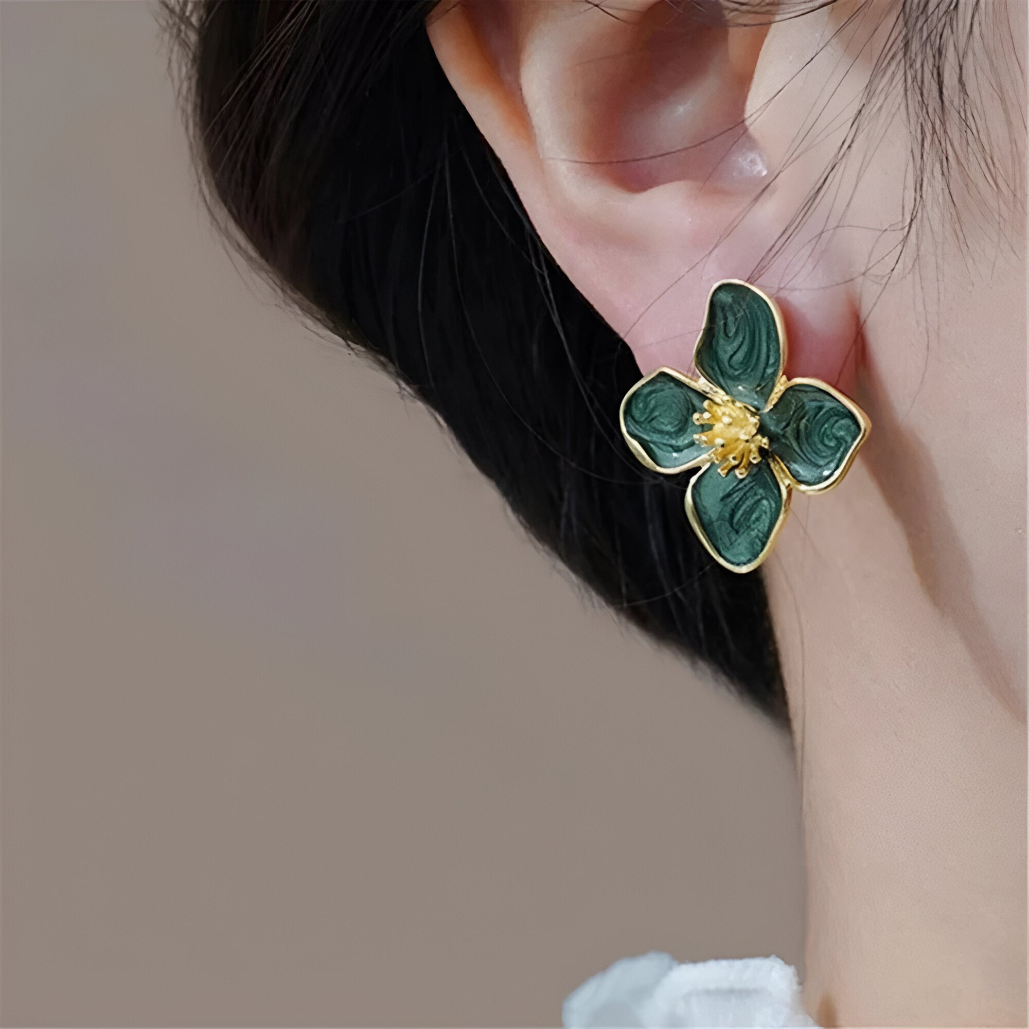 Lustreé | Hibiscus Flower Earrings