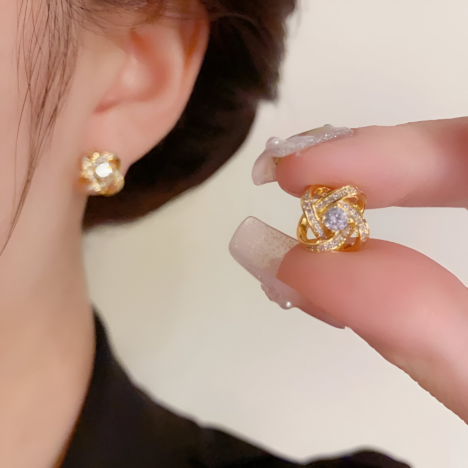 Lustreé | Zircon Stud Earrings