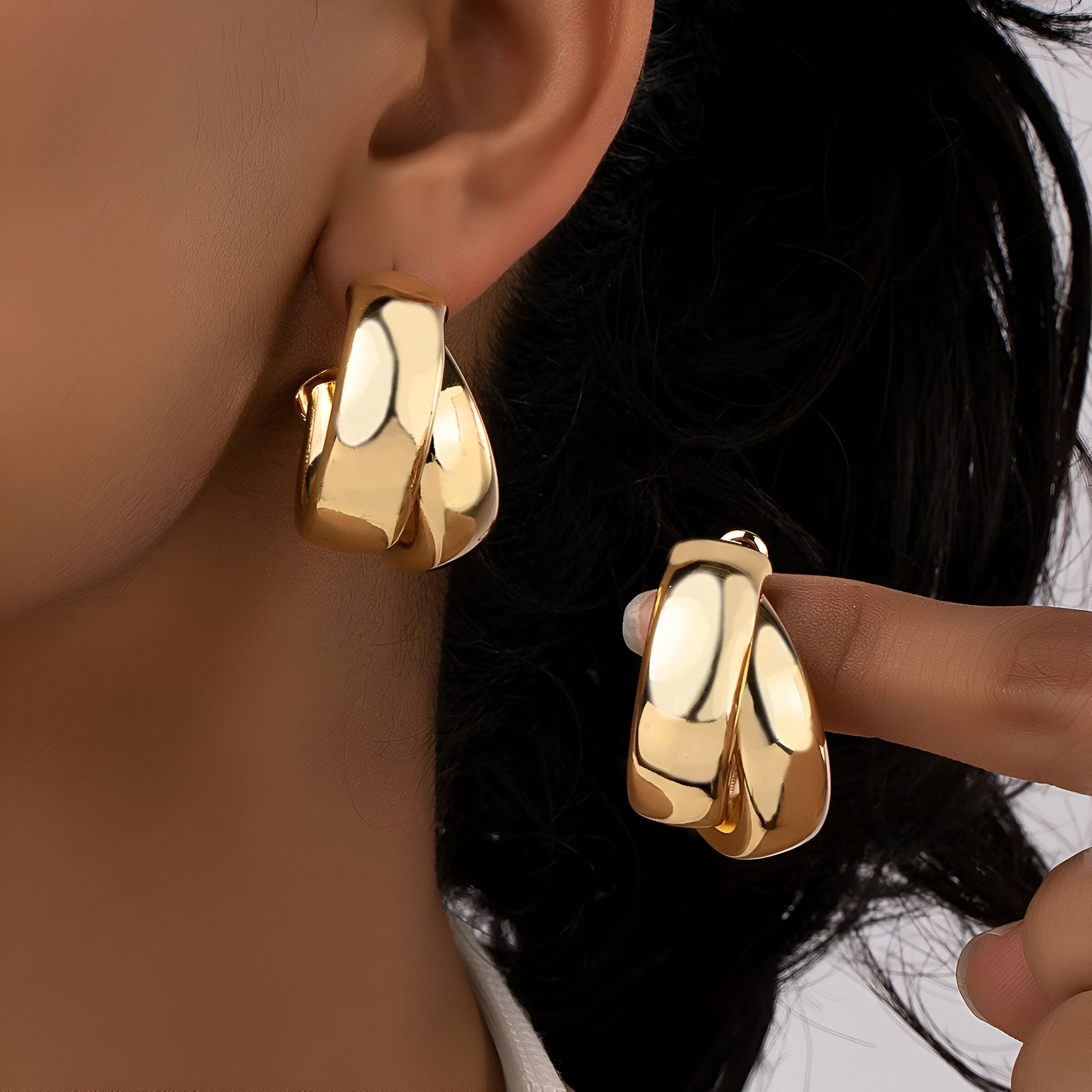 Lustreé | Chunky Hoop Earrings